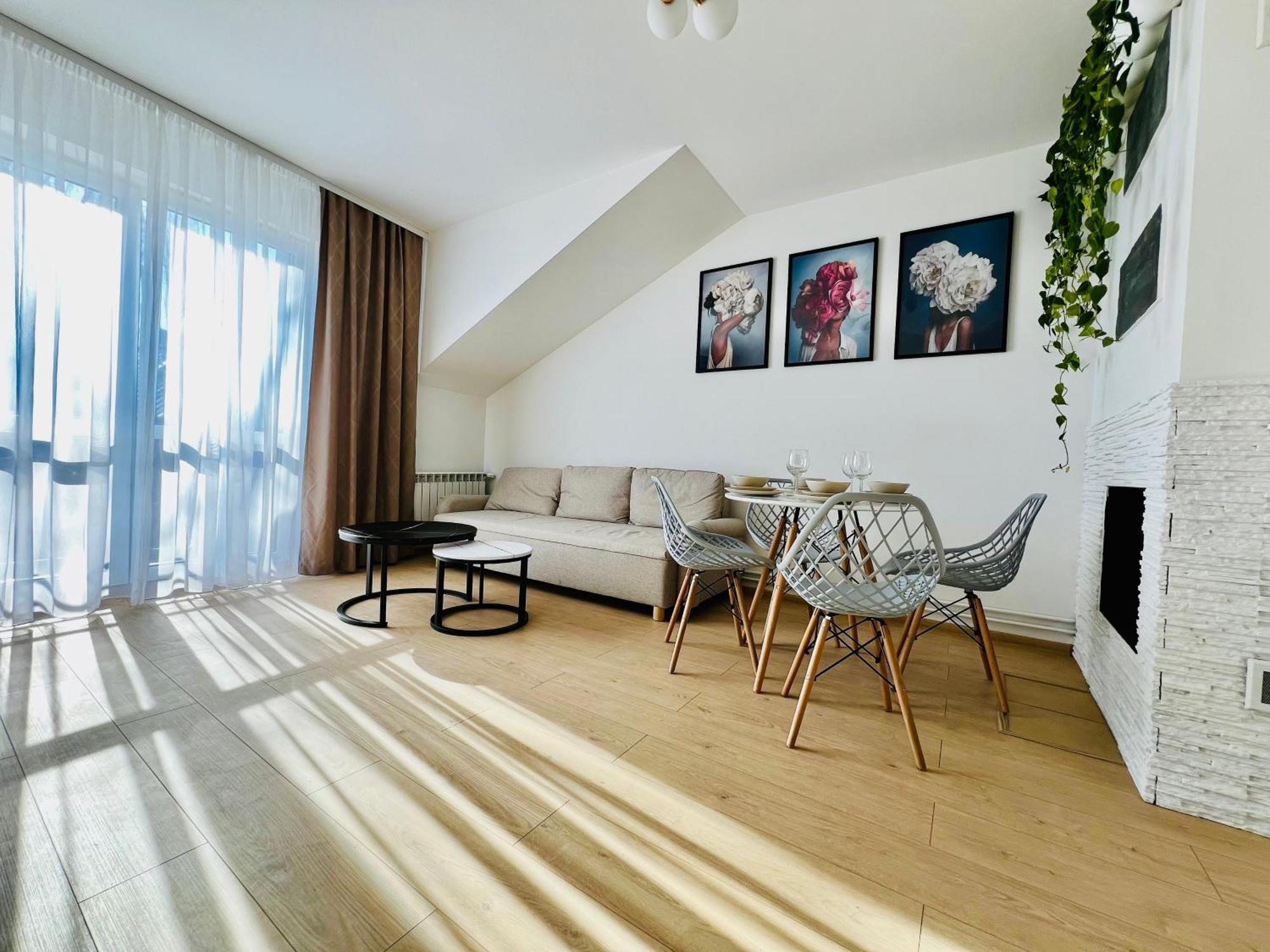 Apartament Wisteria Przemyśl Exterior foto